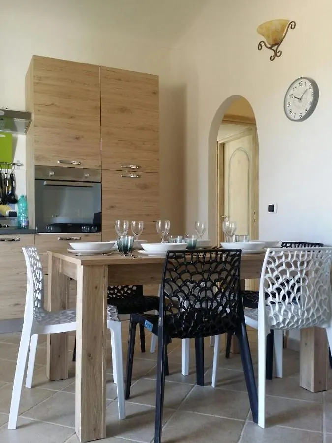 Villa Cala D'Oro Santa Teresa Di Gallura 0*, סנטה טרזה גאיורה איטליה