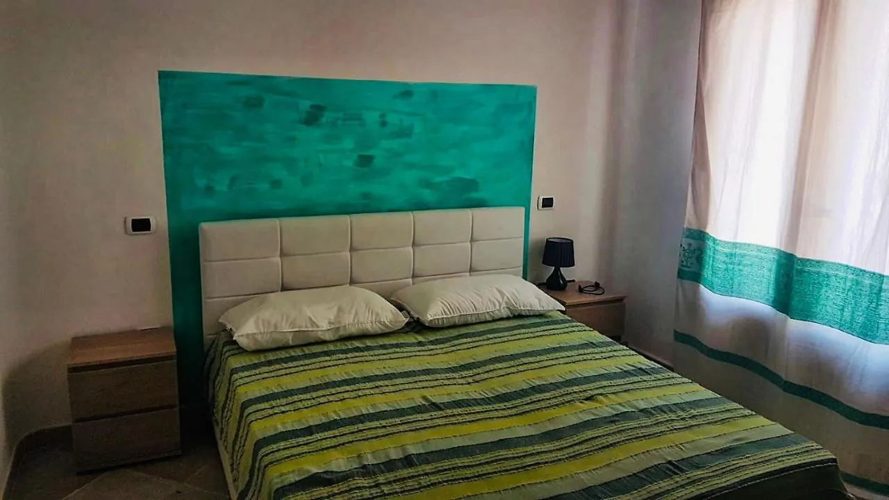 Villa Cala D'Oro Santa Teresa Di Gallura 0*, סנטה טרזה גאיורה איטליה
