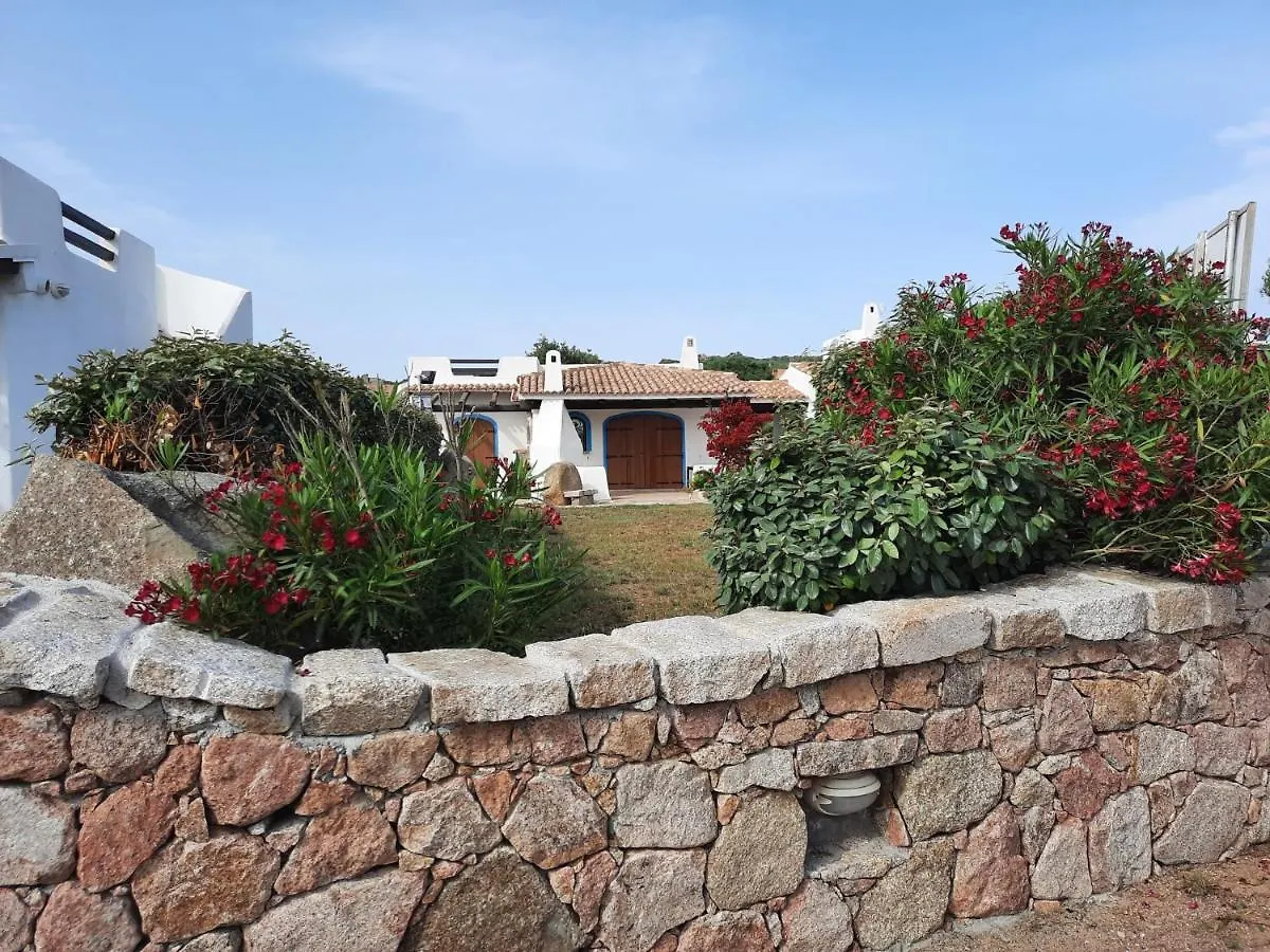 Villa Cala D'Oro Santa Teresa Di Gallura סנטה טרזה גאיורה