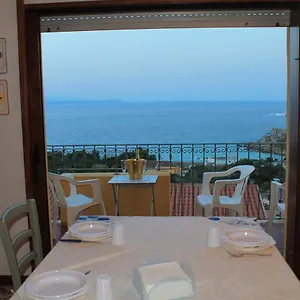 Casa vacanze Sardinia Sea View 2-6 Peppole Center , Silent Internet Free Garage, Santa Teresa di Gallura